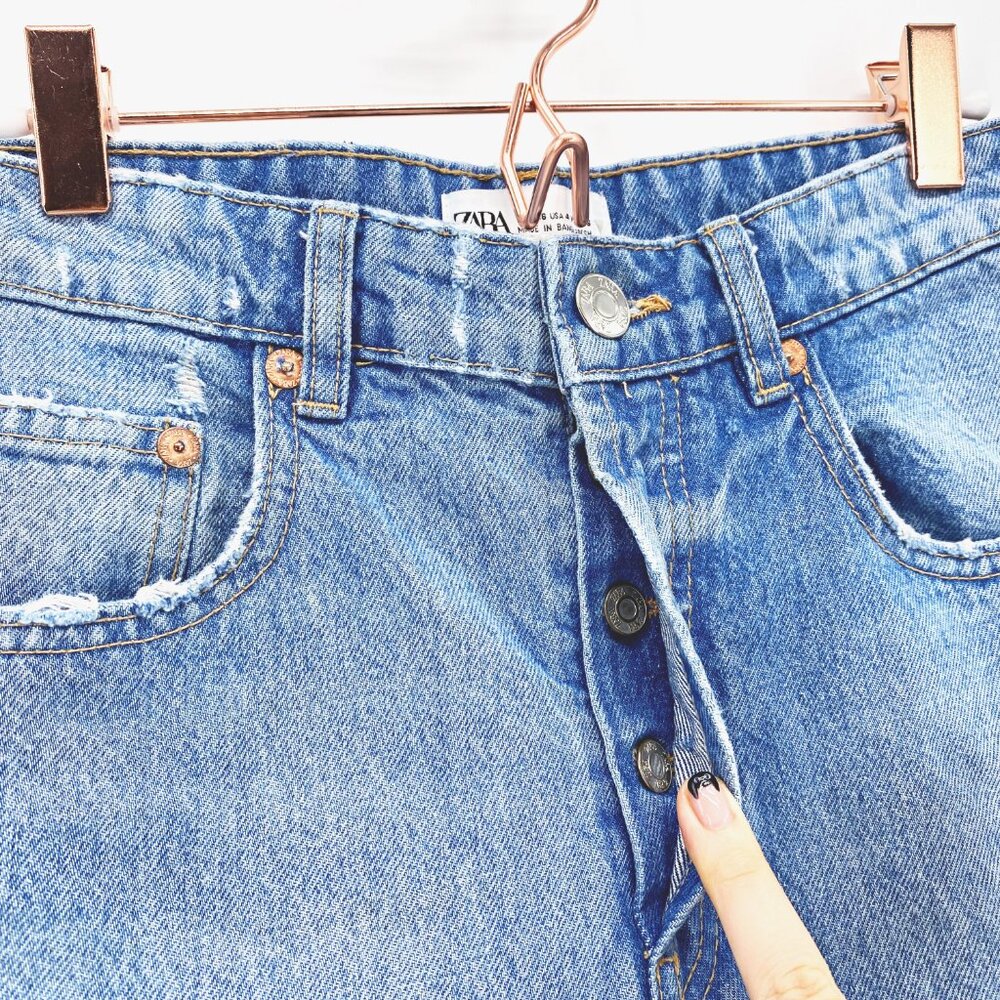 Zara The 90s Straight Leg Jeans - Picture 4 of 11